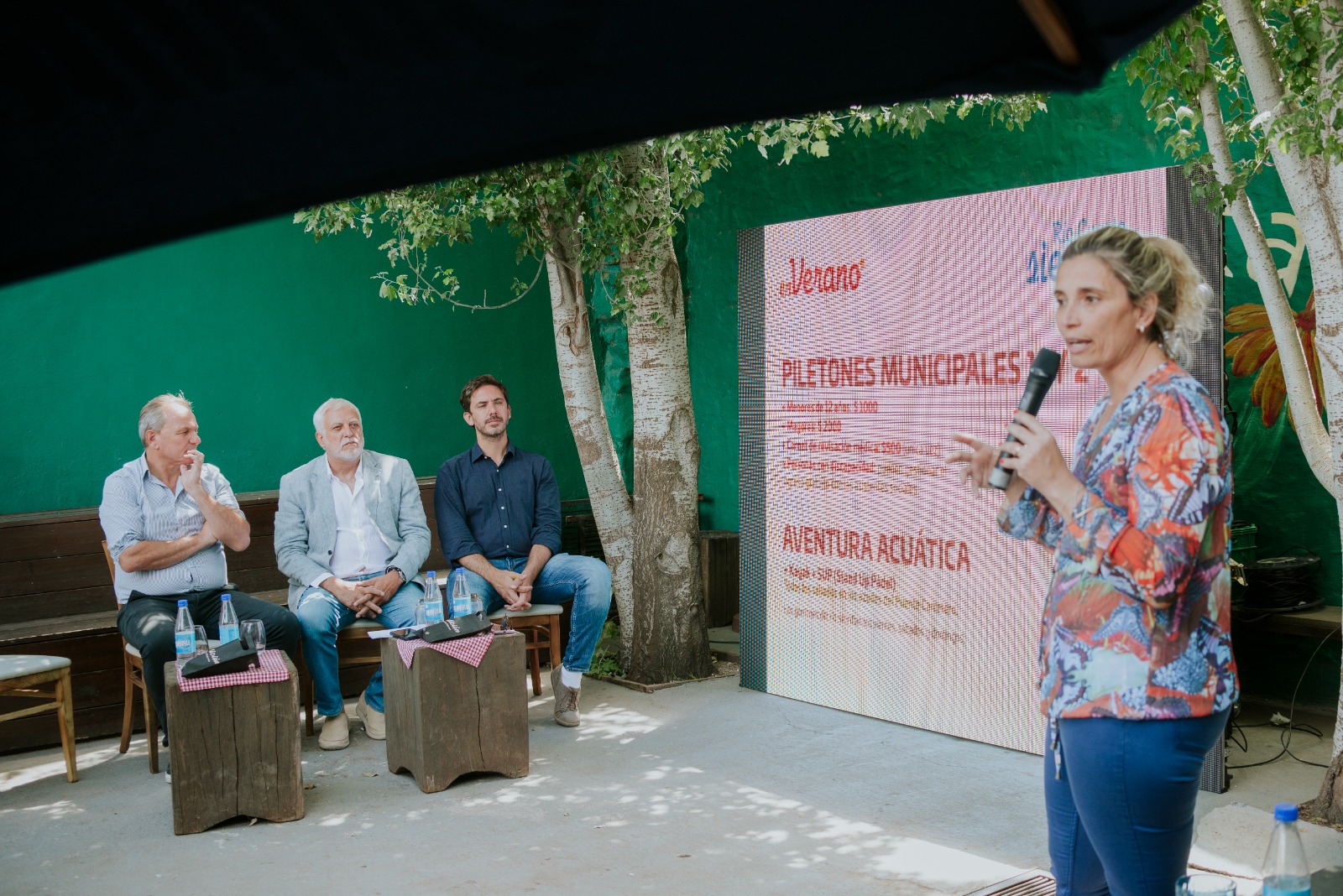 El verano en Río Cuarto se lanza con el inflado de los gomones y una variada agenda de actividades - imagen 3